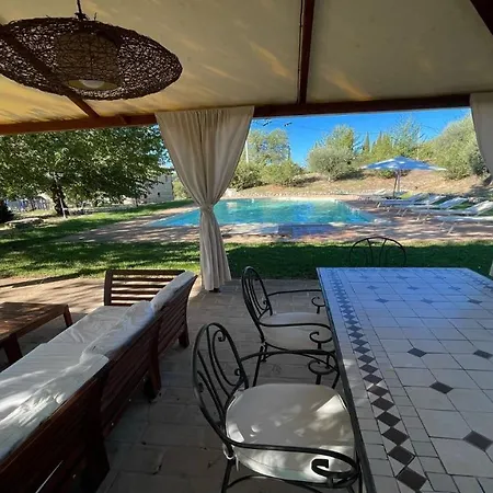 By The Pool - Villaexclusive Pool Sleeps 10 Villa
