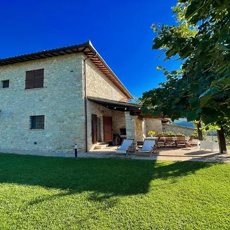 By The Pool - Villaexclusive Pool Sleeps 10 * 托迪
